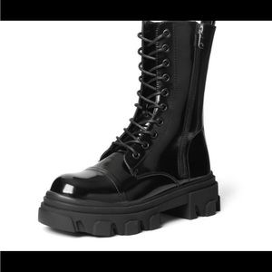New Chunky Black Platform Boot Zip Side